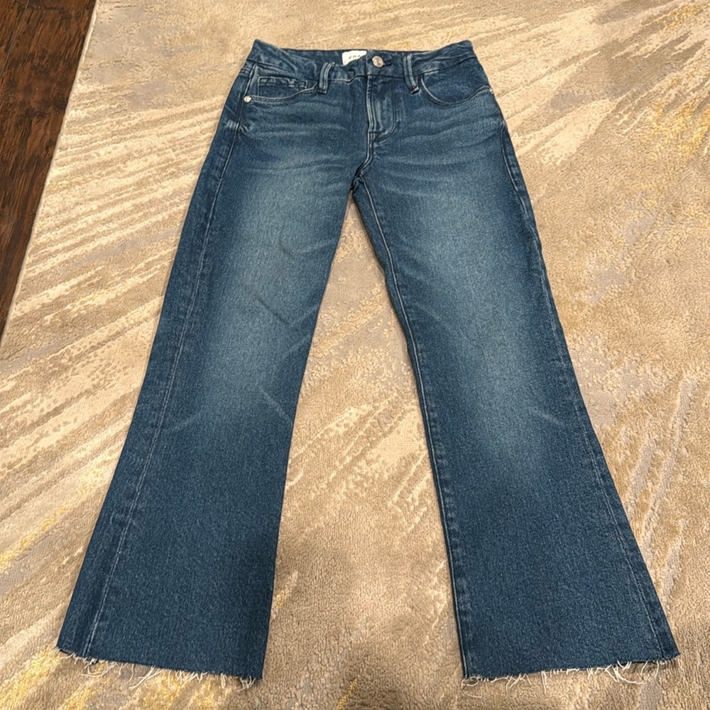 Frame Le‎ Crop Mini Boot Jeans size 24 in EUC raw hem